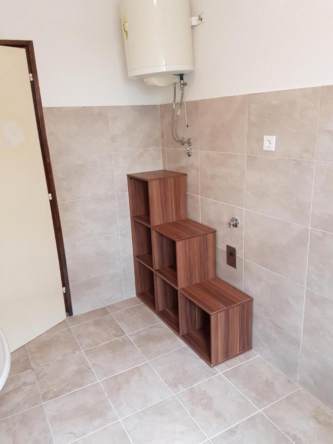 Apartment Rosa Sveti Juraj, Ferienwohnung In Kroatien 외부 사진